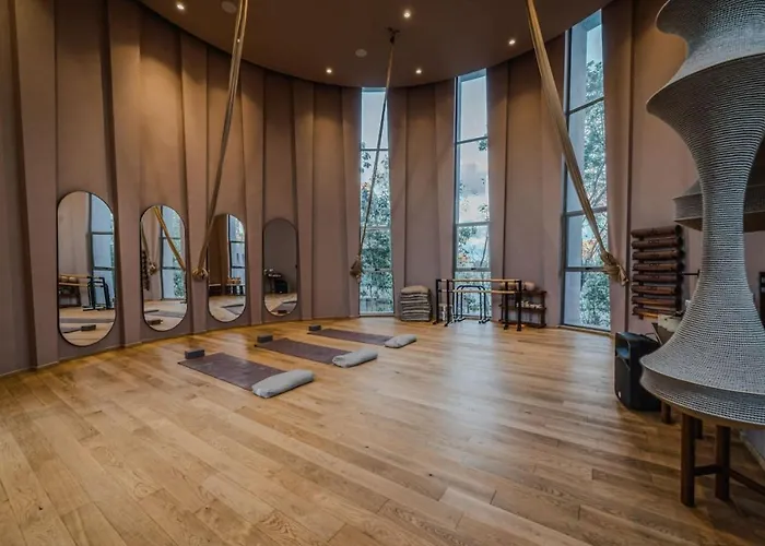 Amazing 1br Jungle With Restaurant, Pool And Gym *